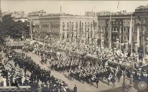 Ak Berlin Mitte, Einholung der Kronprinzessin Cecilie am 3. Juni 1905