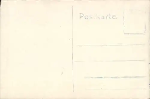 Foto Ak Soissons Aisne, Zerstörte Kirche, Jahr 1918