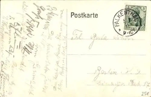 Ak Teschendorf in der Mark, Kriegerdenkmal, Gasthof W. Bergemann, Radfahrstation, Garten
