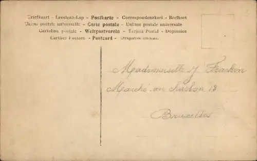 Ak Frau in erotischer Kleidung, liegend