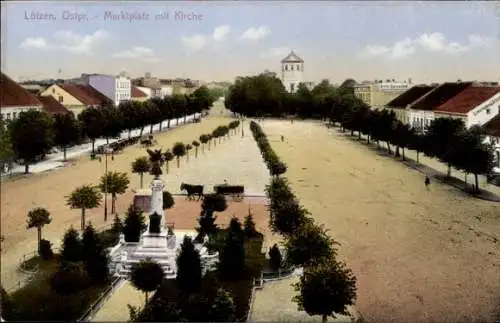 Ak Giżycko Lötzen Ostpreußen, Marktplatz mit Kirche, Denkmal