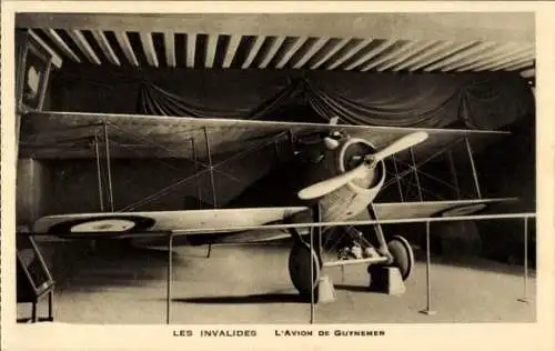 Ak Französisches Mitlitärflugzeug, les Invalides, l'Avion de Guynemer