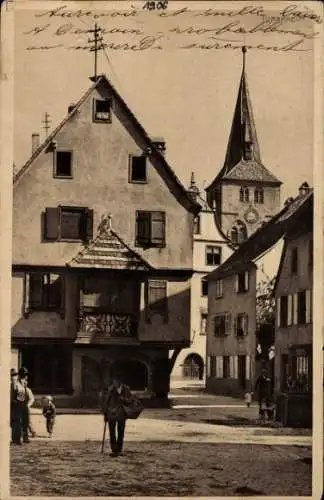 Ak Turckheim Türkheim Elsass Haut Rhin, Straßenpartie, Kirchturm, Häuserr