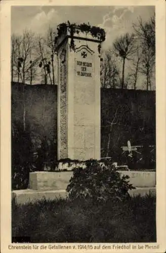 Ak Le Mesnil Somme, Ehrenstein für die Gefallenen auf dem Friedhof, 1914/15