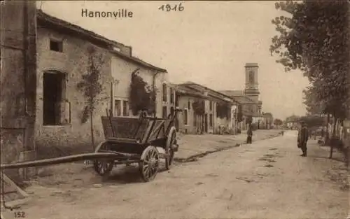 Ak Hanonville Meurthe et Moselle, Straßenpartie, Fuhrwerk, Kirche, 111. Infanteriedivision