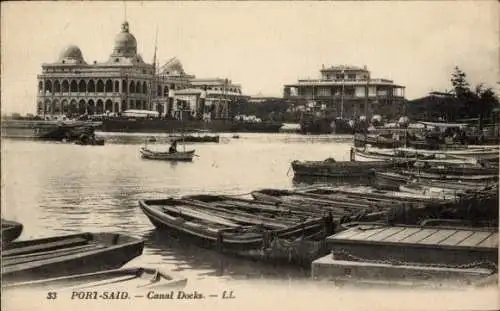 Ak Port Said Ägypten, Kanal, Boote im Hafen