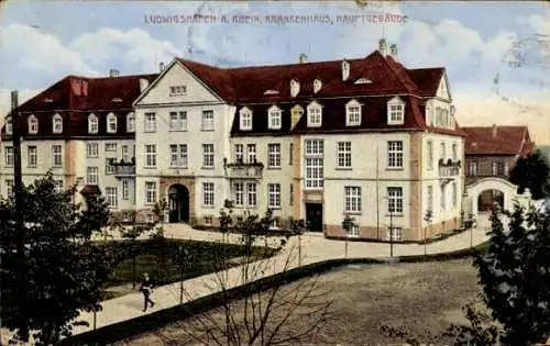 Ak Ludwigshafen am Rhein, Krankenhaus Hauptgebäude, Frontansicht, historische Postkarte