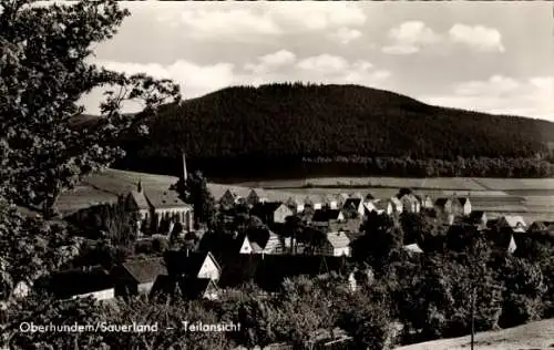 Ak Oberhundem Kirchhundem Sauerland, Teilansicht