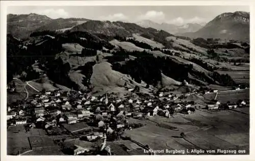 Ak Burgberg im Allgäu, Fliegeraufnahme