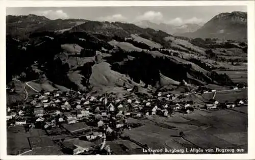 Ak Burgberg im Allgäu, Fliegeraufnahme