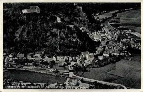 Ak Riedenburg im Altmühltal, Riedenberg, Fliegeraufnahme