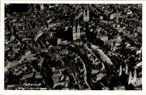 Ak Halberstadt am Harz,  Orig. Fliegeraufnahme