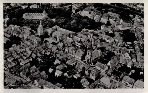 Ak Detmold, Fliegeraufnahme, Blick auf den Ort, Kirche