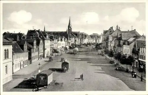 Ak Friedberg im Wetteraukreis Hessen, Blick in die Kaiserstraße mit Passanten 