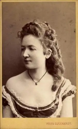 CdV Portrait, Bildnis einer jungen Frau