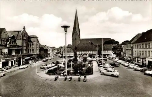 Ak Eutin in Ostholstein,  Markt, Kirche