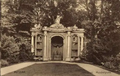 Ak Potsdam Sanssouci, Muschelgrotte