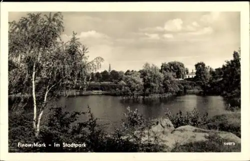 Ak Finow Eberswalde in der Mark, Im Stadtpark