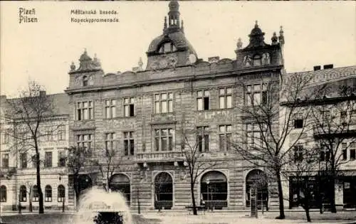 Ak Plzeň Pilsen Stadt, Plzen, Kopeckypromenade, Messtanska beseda