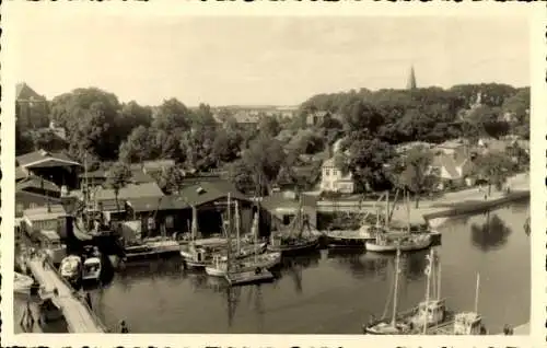 Foto Ostseebad Eckernförde, Boote im Hafen