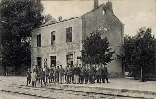 Ak Saint Souplet Nord, Bahnhof, Gleisseite, deutsche Soldaten