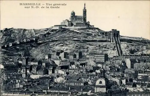 Ak Marseille Bouches du Rhône,  Blick auf N.-D. de la Garde