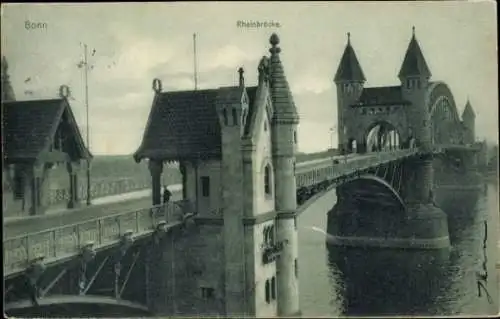 Ak Bonn am Rhein,  Rheinbrücke.