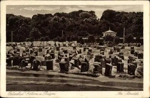 Ak Ostseebad Göhren auf Rügen,  am Strand