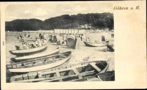 Ak Göhren auf Rügen, Ruderboote am Strand, Strandkörbe