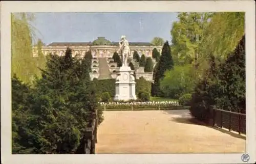 Ak Potsdam, Sanssouci, Schloss, Terrassen, Denkmal