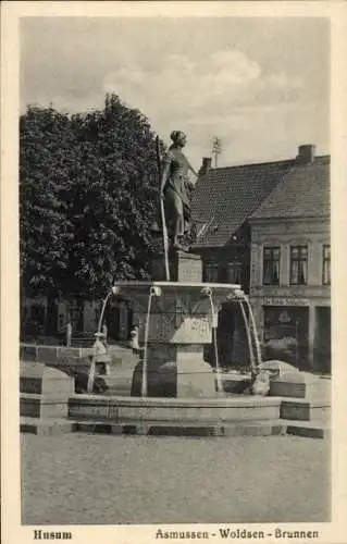 Ak Husum in Nordfriesland, Asmussen Woldsen Brunnen