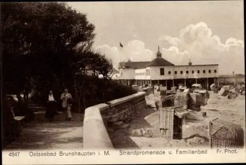 Ak Ostseebad Brunshaupten Kühlungsborn, Strandpromenade und Familienbad