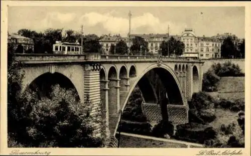 Foto Ak Skopje Üsküb Mazedonien, Landschaft, Soldaten