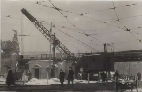 Original Foto Berlin Kreuzberg, Hochbahnhof (U-Bahnhof) Hallesches Tor, 1946