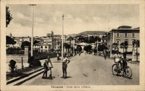 Ak Terracina Lazio Italien, Viale della Vittoria