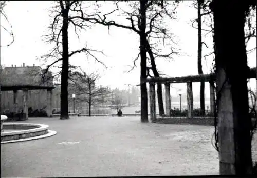 Foto Zwickau?, Brunnen, Platz