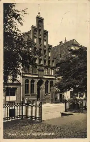 Ak Hansestadt Lübeck, Haus der Schiffergesellschaft