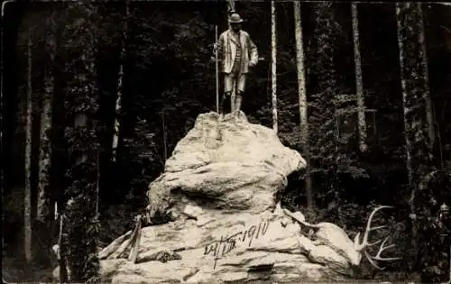 Ak Bad Ischl in Oberösterreich, Kaiser Franz Josef Jagd Denkmal