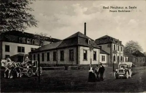 Ak Bad Neuhaus Bad Neustadt an der Saale Unterfranken, Neues Badehaus, Kutsche