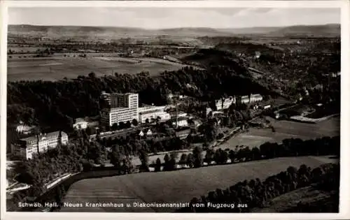 Ak Schwäbisch Hall in Baden Württemberg, Neues Krankenhaus, Diakonissenanstalt, Fliegeraufnahme