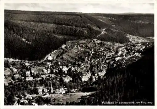 Ak Bad Wildbad im Schwarzwald, Fliegeraufnahme