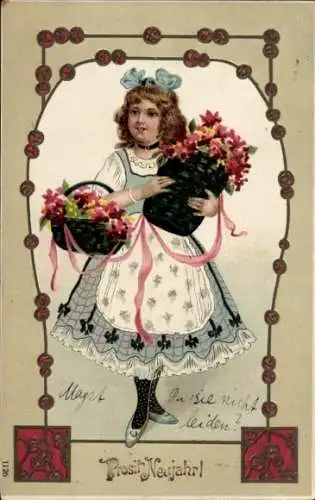Präge Ak Glückwunsch Neujahr, Mädchen mit Blumen