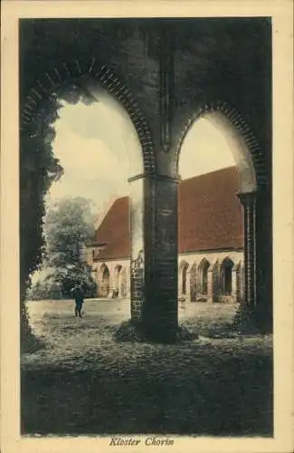 Ak Chorin im Kreis Barnim, Innenhof des Klosters