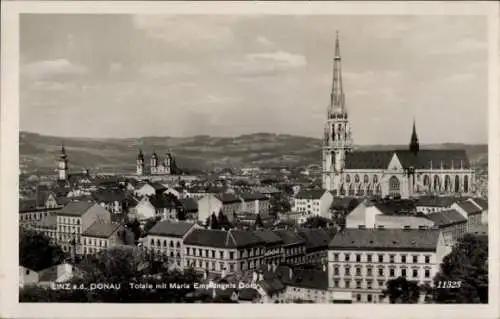 Ak Linz an der Donau Oberösterreich, Schwarz-weiß Foto von Linz mit der Maria-Empfängnis-Dom.