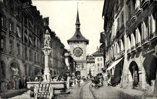 Ak Bern Stadt Schweiz, Kramgasse, Denkmal, Zytglogge