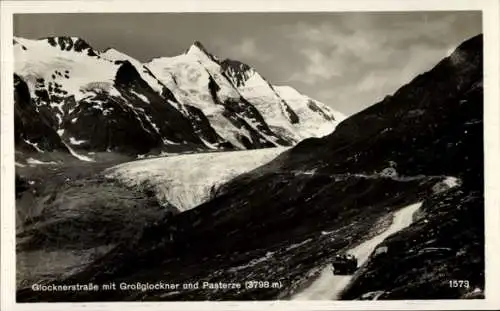 Ak Heiligenblut am Großglockner in Kärnten, Glocknerstraße mit Großglockner und Pasterze