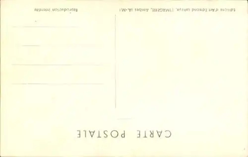 Künstler Ak Lahaye, Edmond, Frau im Bikini, lange Beine