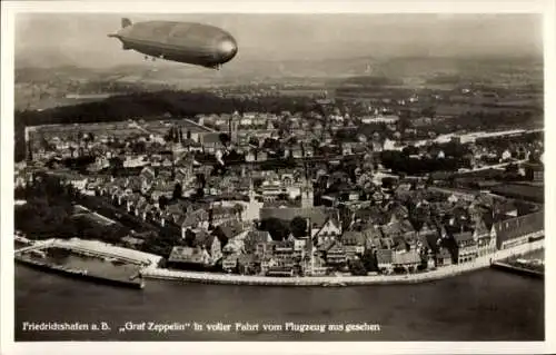 Ak Friedrichshafen am Bodensee, Fliegeraufnahme, Graf Zeppelin