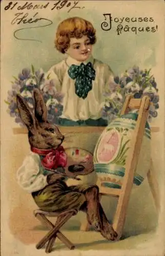 Präge Ak Glückwunsch Ostern, Junge, Osterhase bemalt Osterei