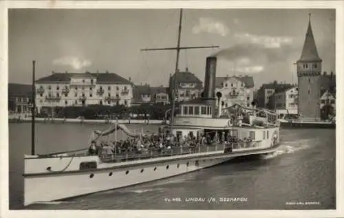 Ak Lindau am Bodensee, Seehafen, Passagierdampfer